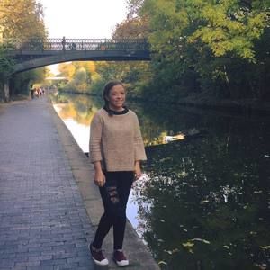 Meet your Posher, Brooke