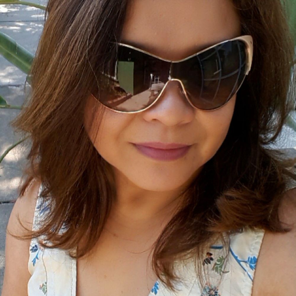 Meet your Posher, Lynnette
