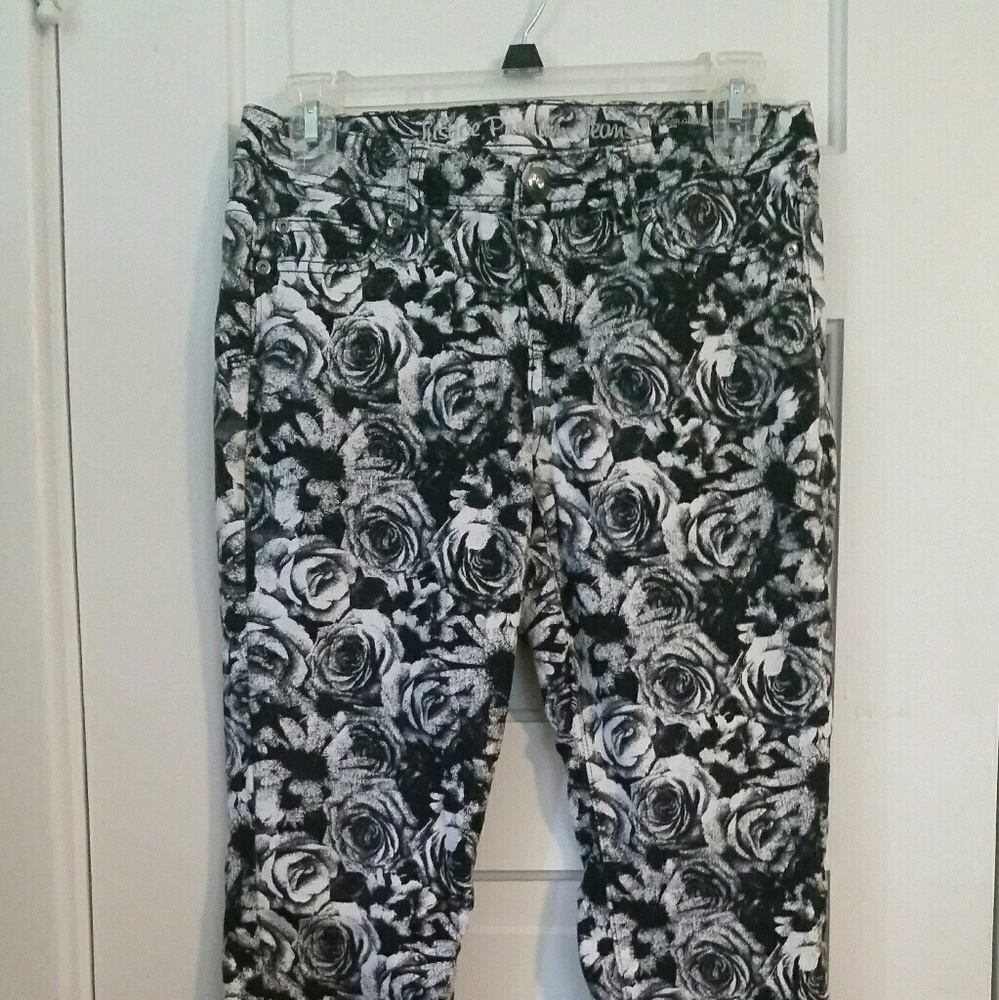 **4/$15**Justice Premier Floral Pattern Jeans