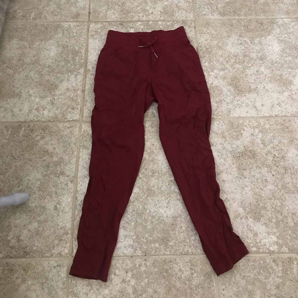 Lululemon pants
