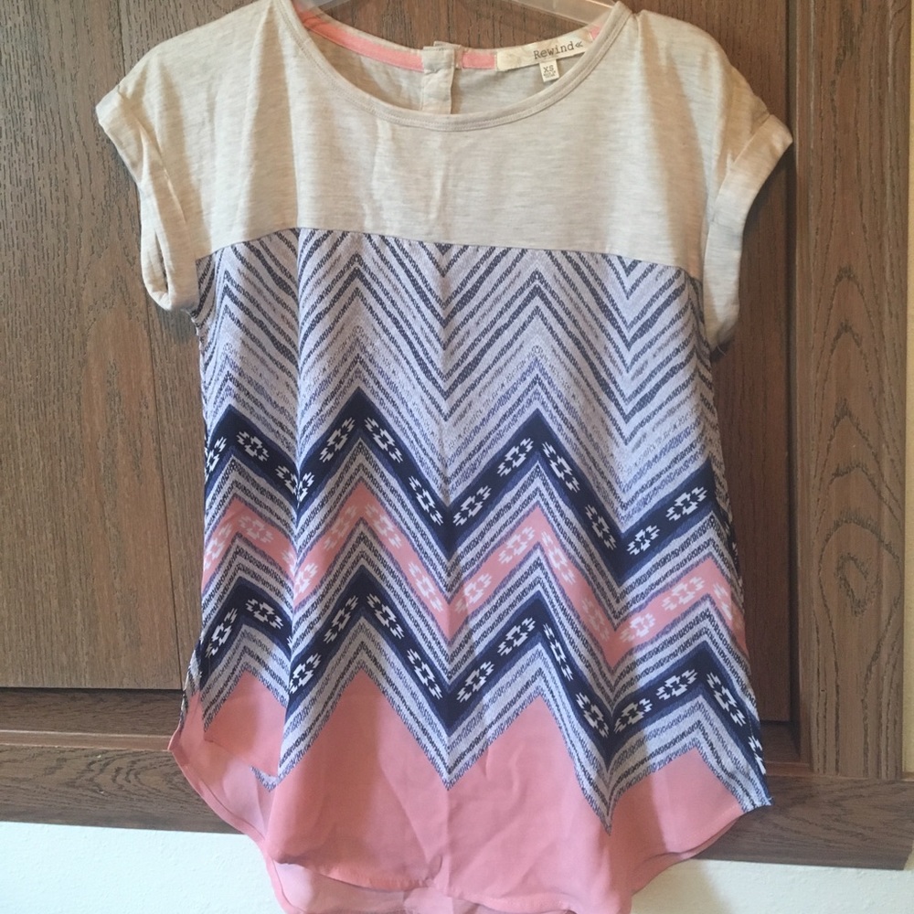 Flowy tee