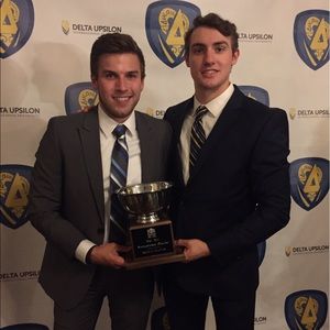 Meet your Posher, Evan