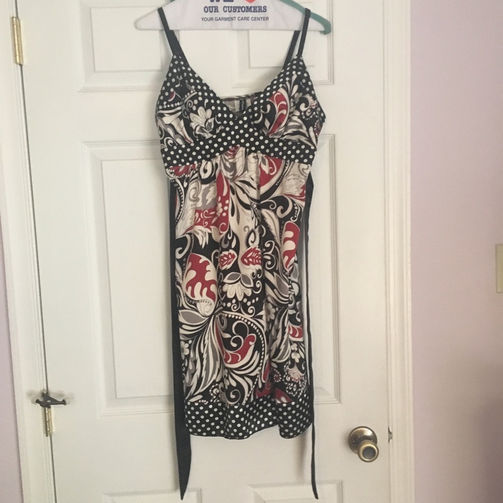 DRESS