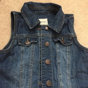 Jean Vest