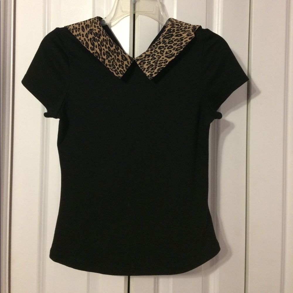 Pins and needles cheetah print collar crop top