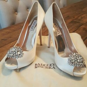 Badgley Mischka Jeannie Pump