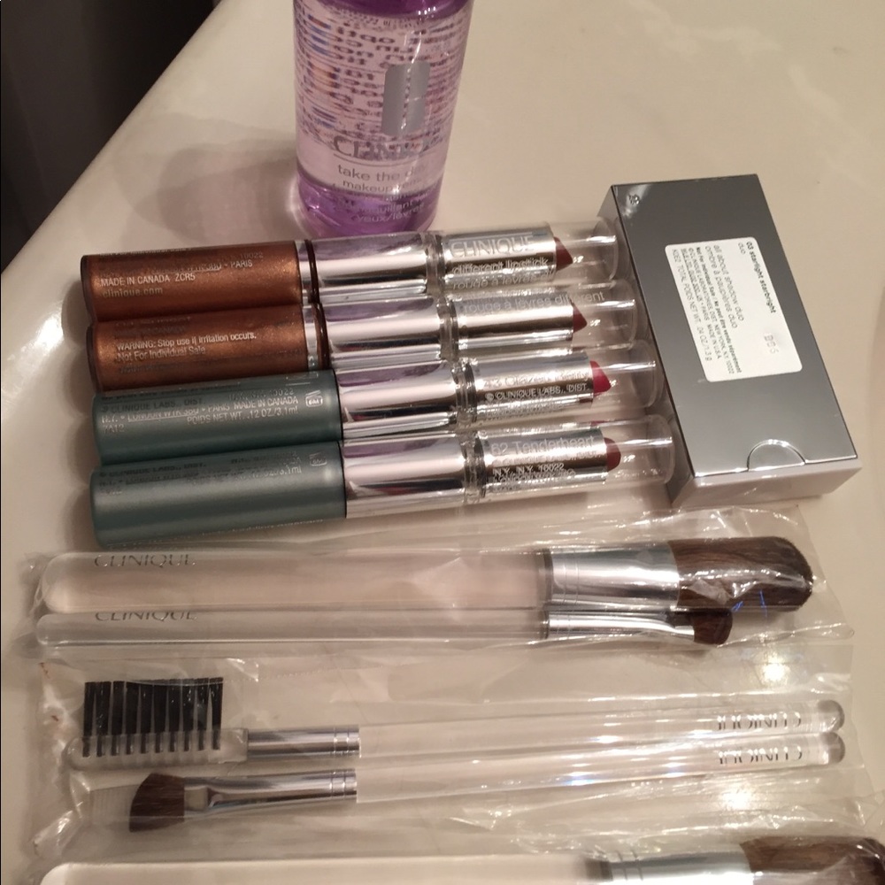 Clinique beauty collection all brand new