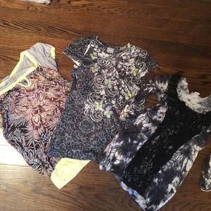 Set of 3 shirts from the Buckle. Daytrip