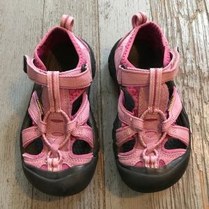 KEEN Girls Sandals Size 12