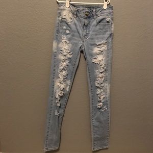 American eagle distressed jeans