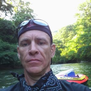 Meet your Posher, Roy