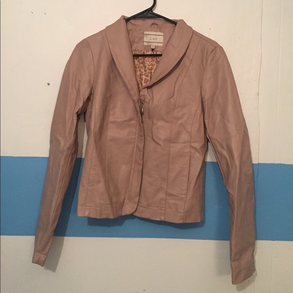 Fitted rose pink faux leather jacket