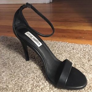 Steve Madden Heels: Black Stilettos STECY