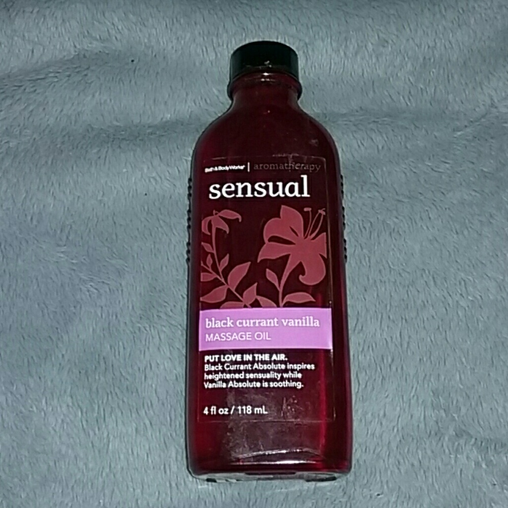 B and b works sensual vanilla massage oil