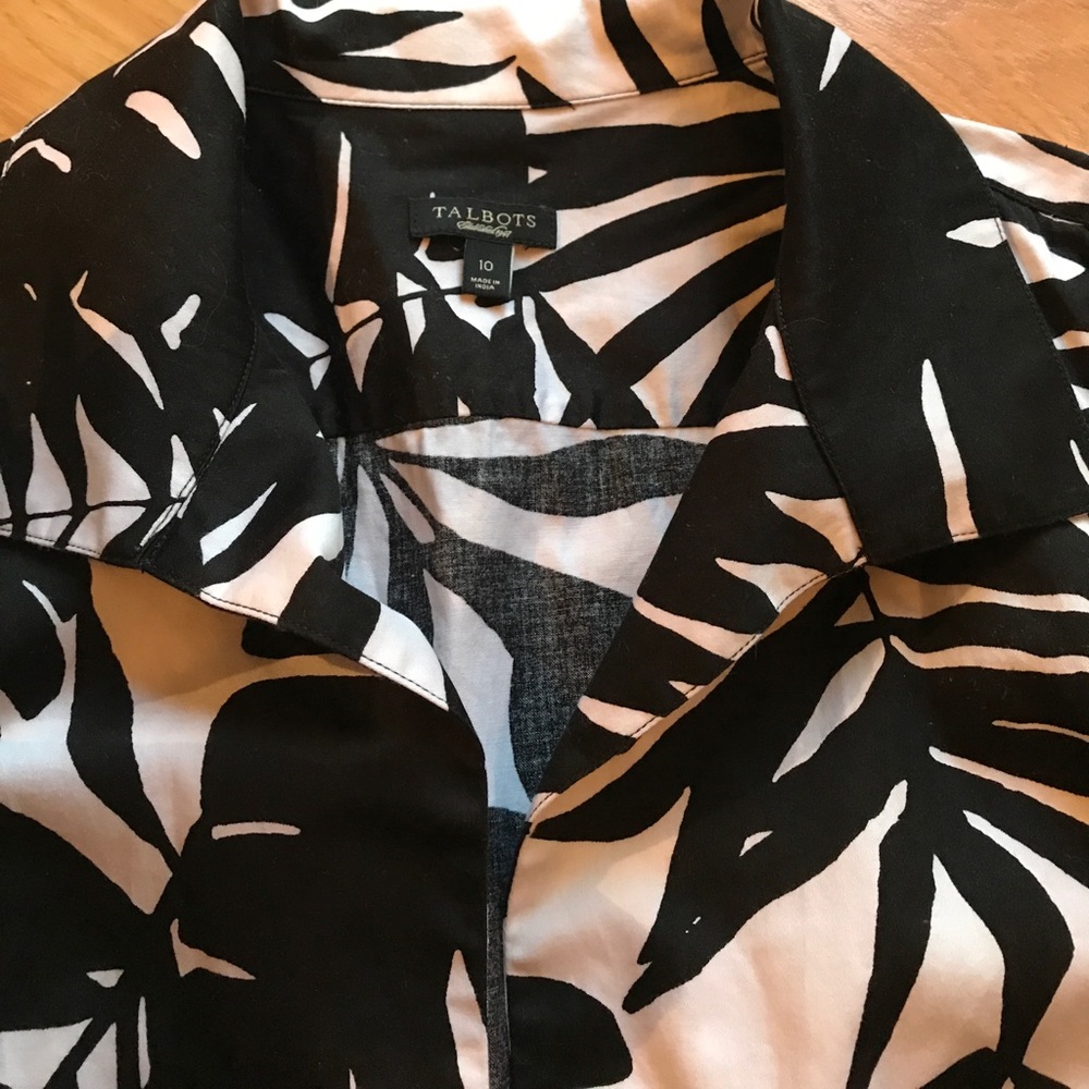 Talbots Top - Picture 2 of 3