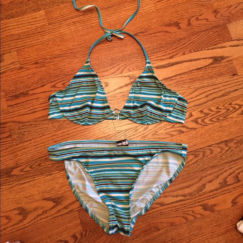 Inc bikini