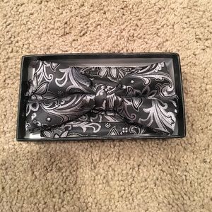 NWOT Brooks Brothers Bow Tie