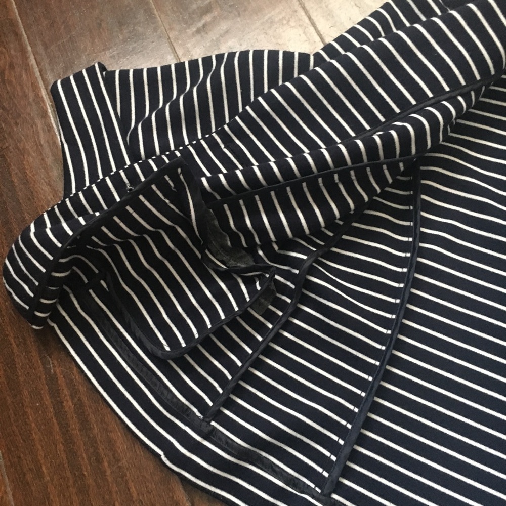 Stripped Blazer! - Picture 4 of 5