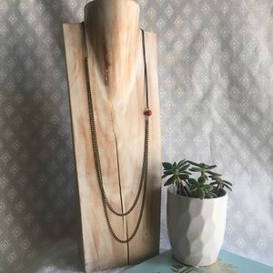 Asymmetrical necklace