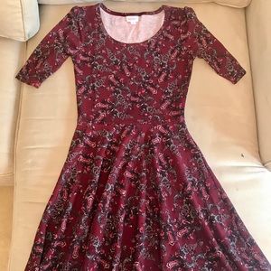 Small LuLaRoe Nicole, new