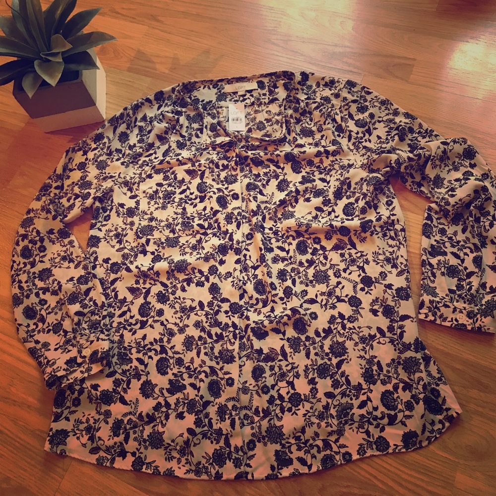 Loft Blouse 👜