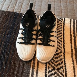 Women's Nike hypershift