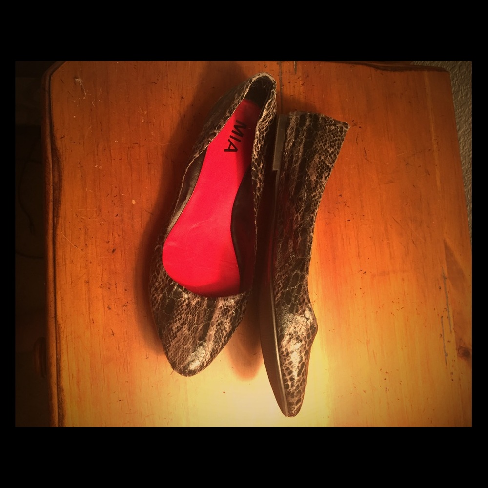 Faux snakeskin flats