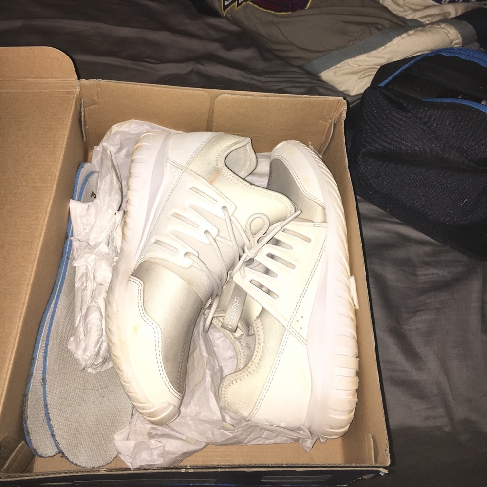 Adidas tubular white