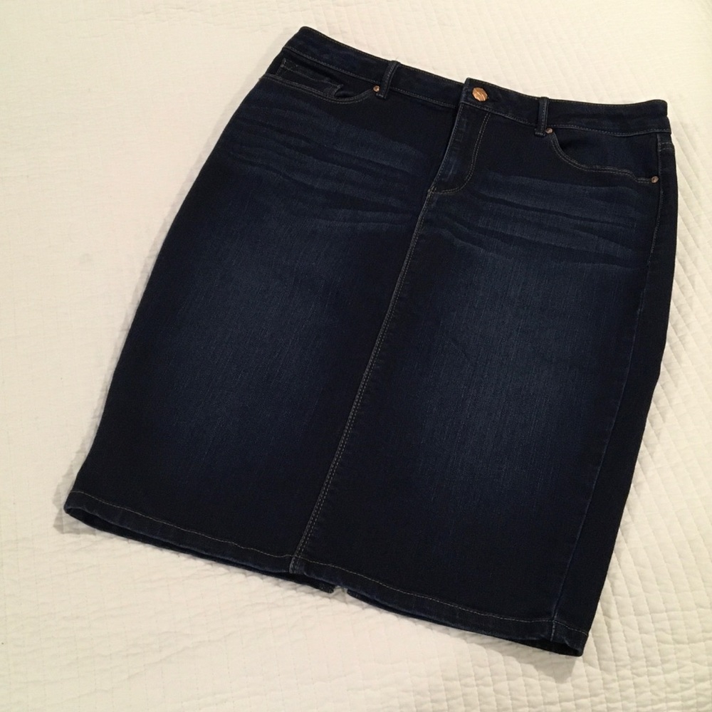 Jessica Simpson skirt