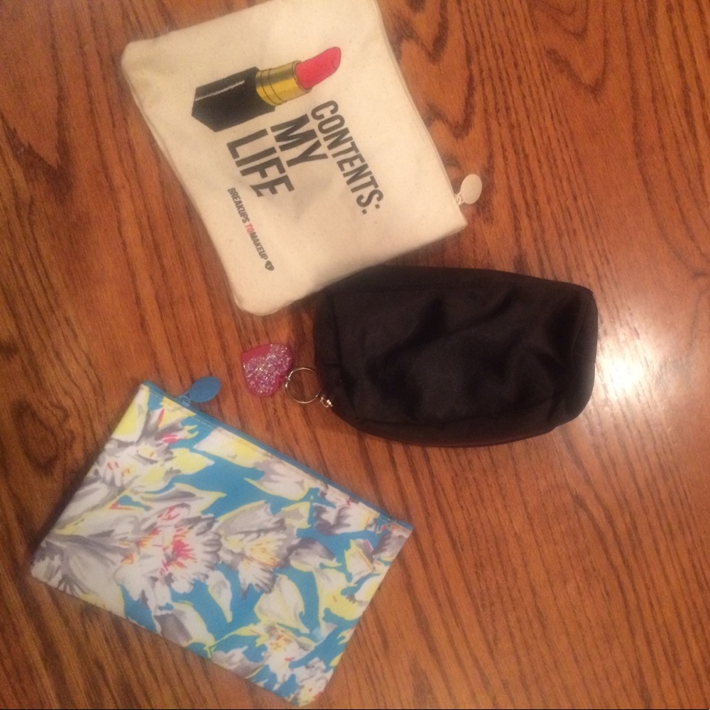 BUNDLE make up bags