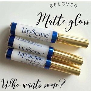 SeneGence Lipsense matte gloss