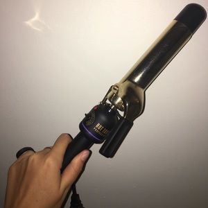 1 - 1/4" Hot Tools 24K gold curling iron