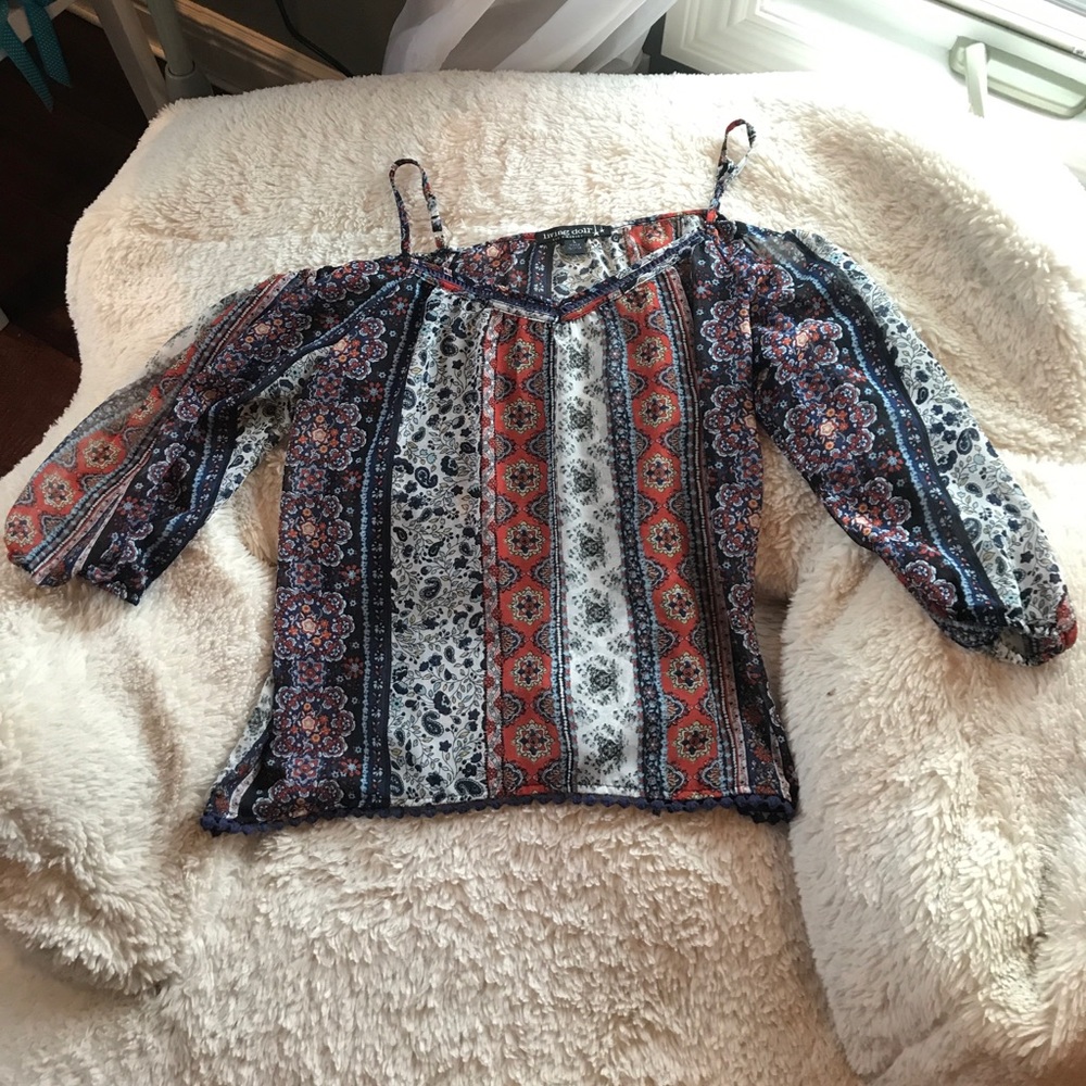 Off-the-shoulder colorful blouse!