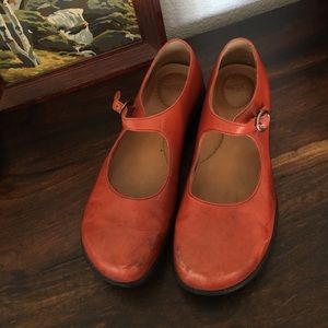 Red Dansko maryjanes