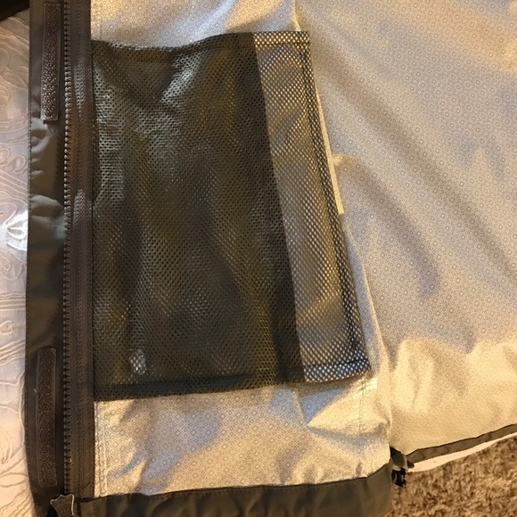 North face Hyvent raincoat - Picture 4 of 7