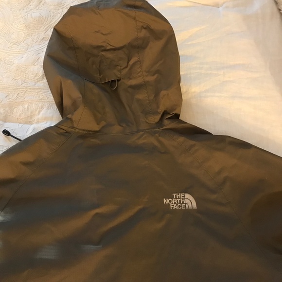 North face Hyvent raincoat - Picture 7 of 7