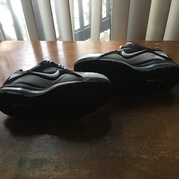 Size 9.5 Nike Air Max Ultimate - Picture 4 of 4