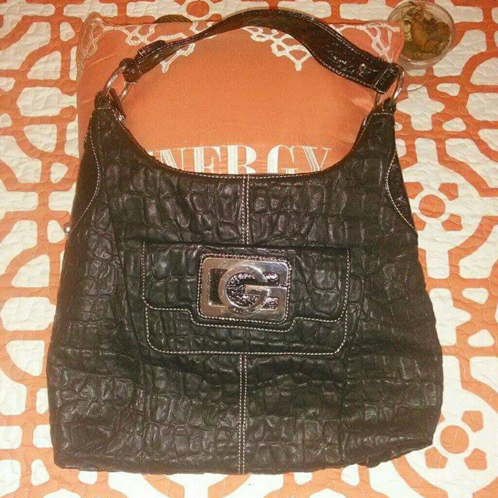 Guess purse