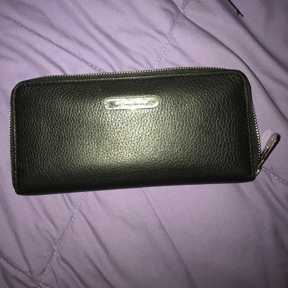 Black leather Michael Kors Wallet