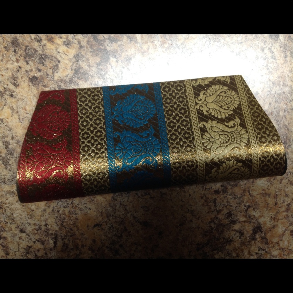Clutch purse
