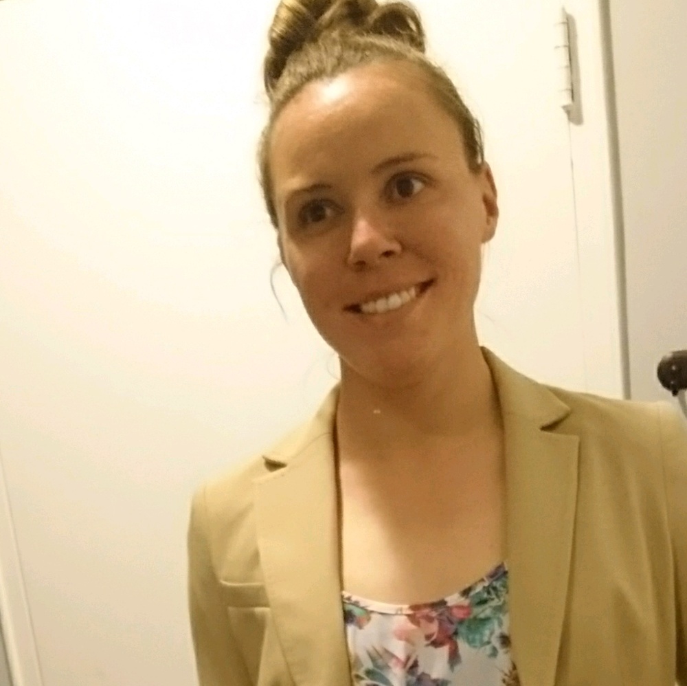 Meet your Posher, Stacy