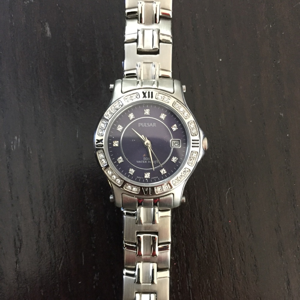 Beautiful pulsar ladies watch