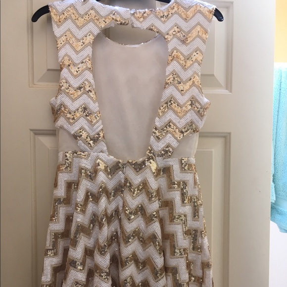 White and Gold Sequin Dress - Picture 4 of 5
