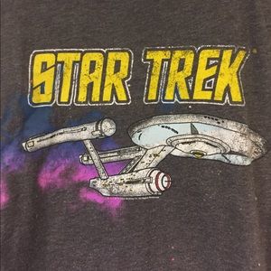 VINTAGE-INSPIRED STAR TREK TANK