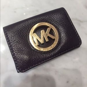 Michael Kors card holder - eggplant purple