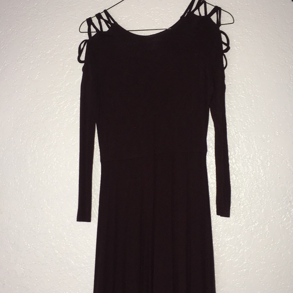 maroon stretchy dress