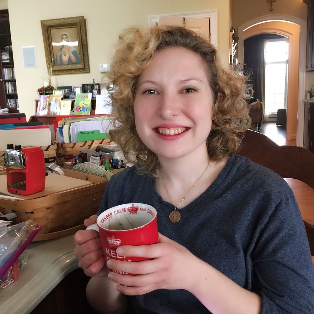 Meet your Posher, Claudia