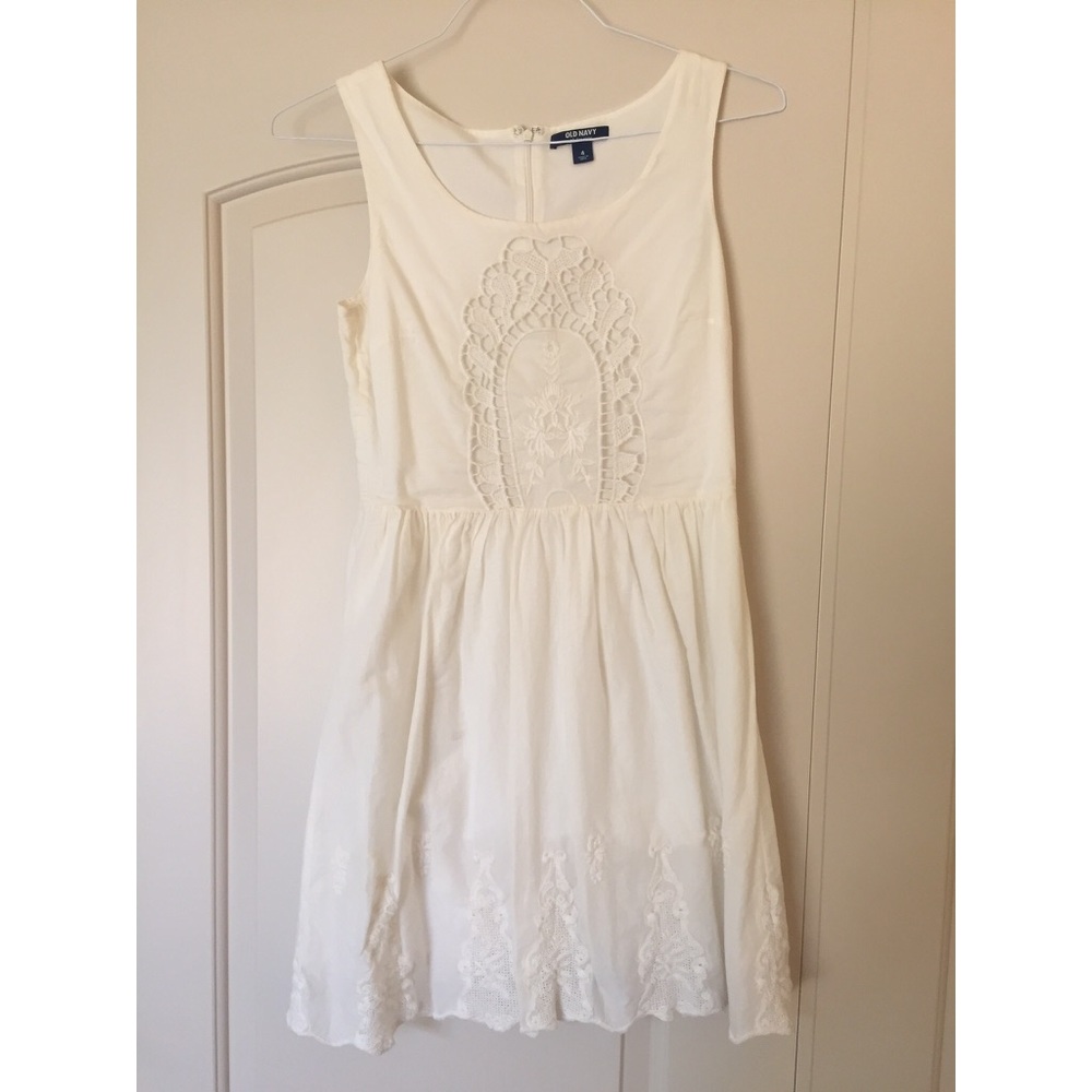 Old navy white/cream lace sundress a-line