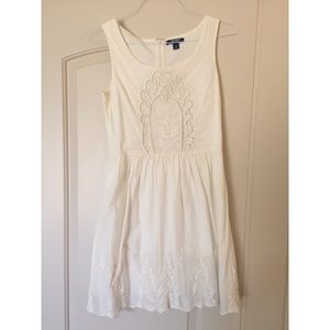 Old navy white/cream lace sundress a-line