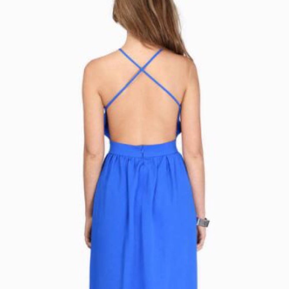 Tobi X-back Maxi Dress